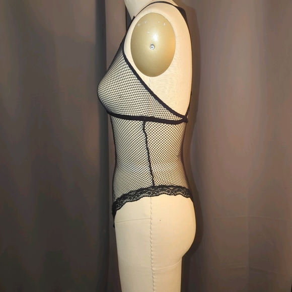 😍 Mesh Bodysuit - Picture 3 of 6